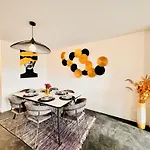 Epinappart Avec Terrasse דירה *