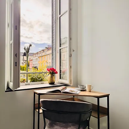 Epinappart Avec Terrasse