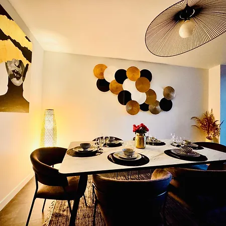 Epinappart Avec Terrasse エピナル