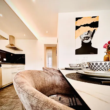 Epinappart Avec Terrasse