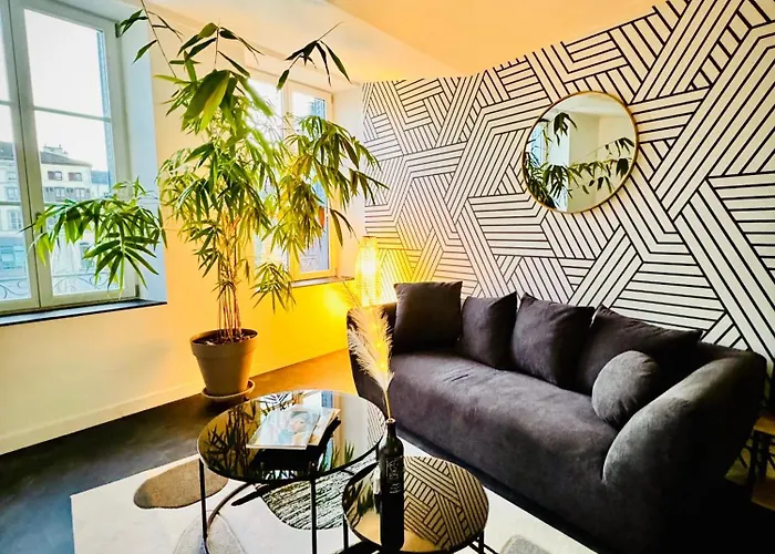 Epinappart Avec Terrasse