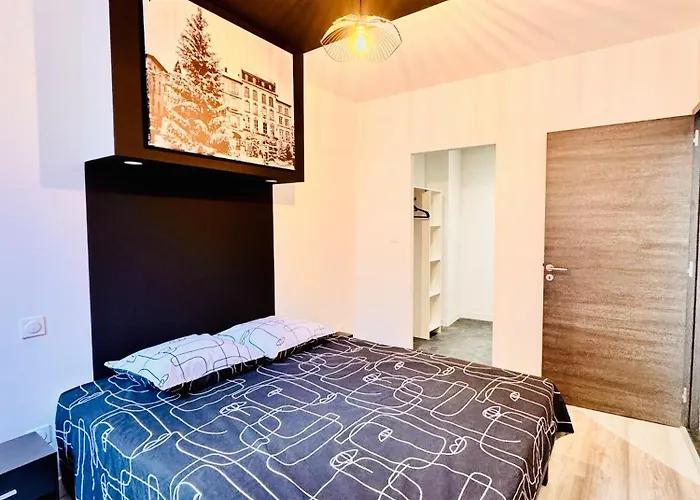 Epinappart Avec Terrasse * エピナル